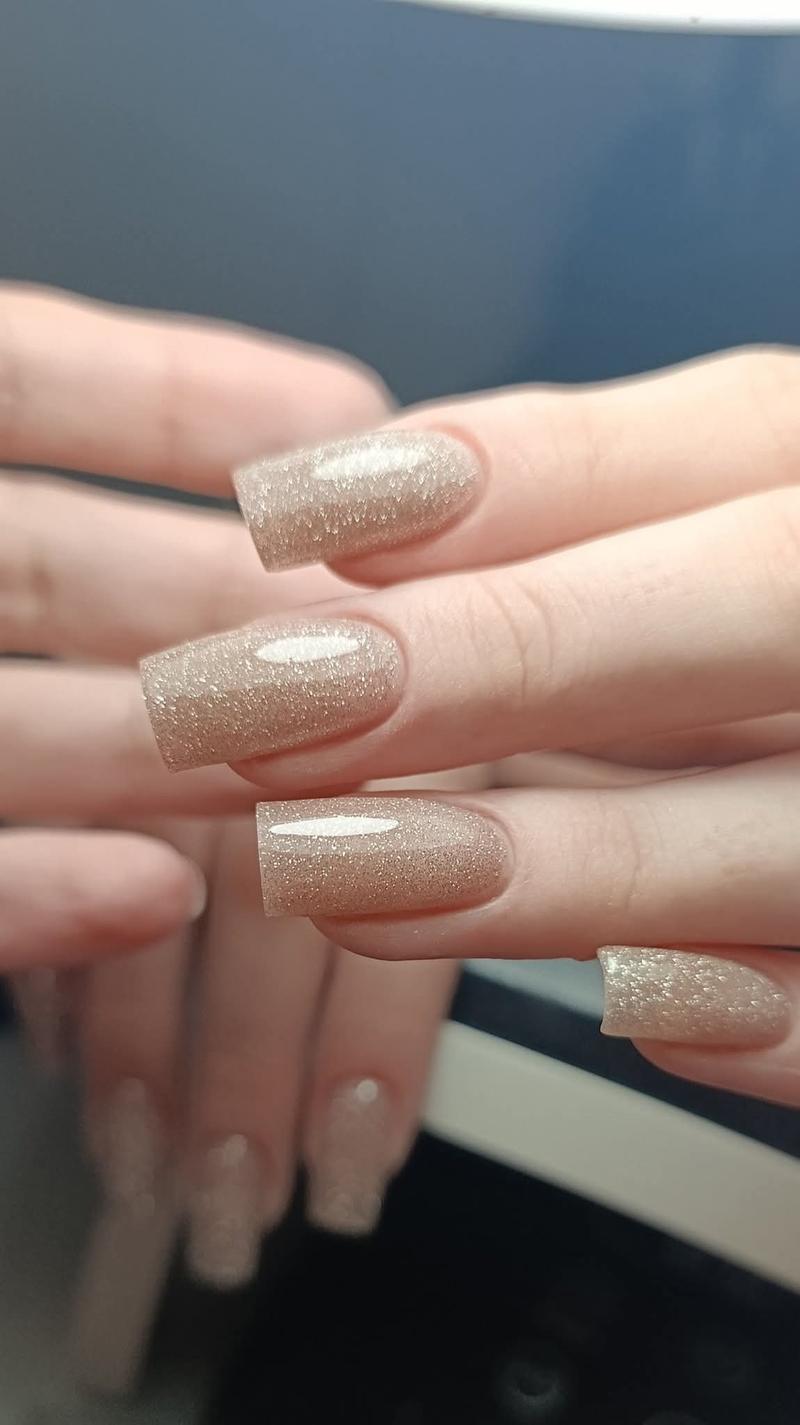מניקור ופדיקור פתח תקווה - Kristiina Nails