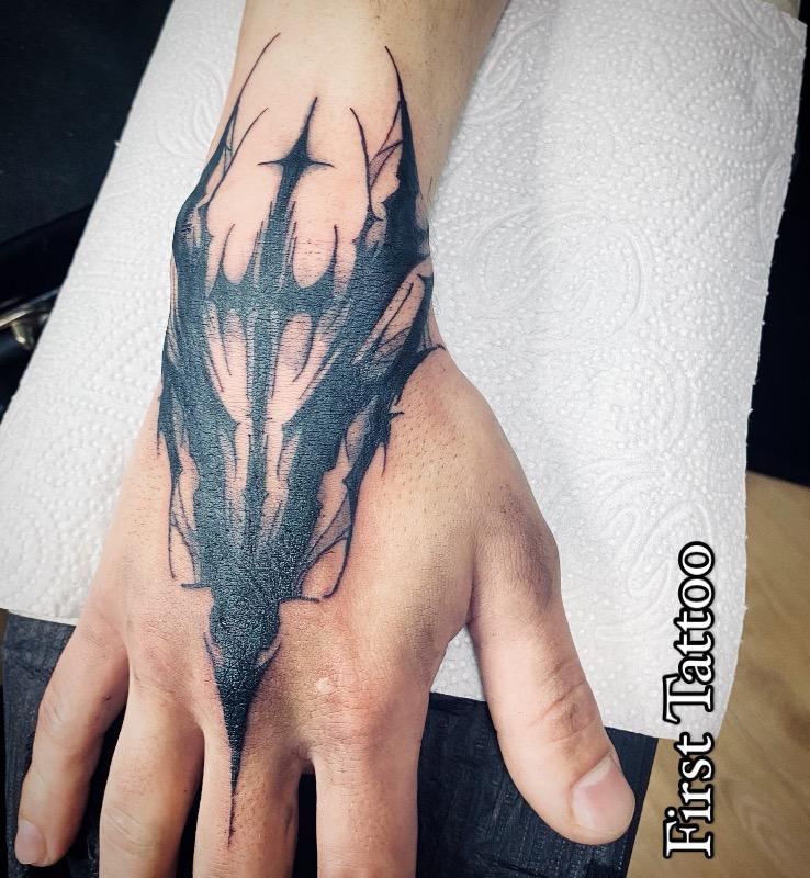 קעקועים ופירסינג תל אביב-יפו - Elena master tattoo