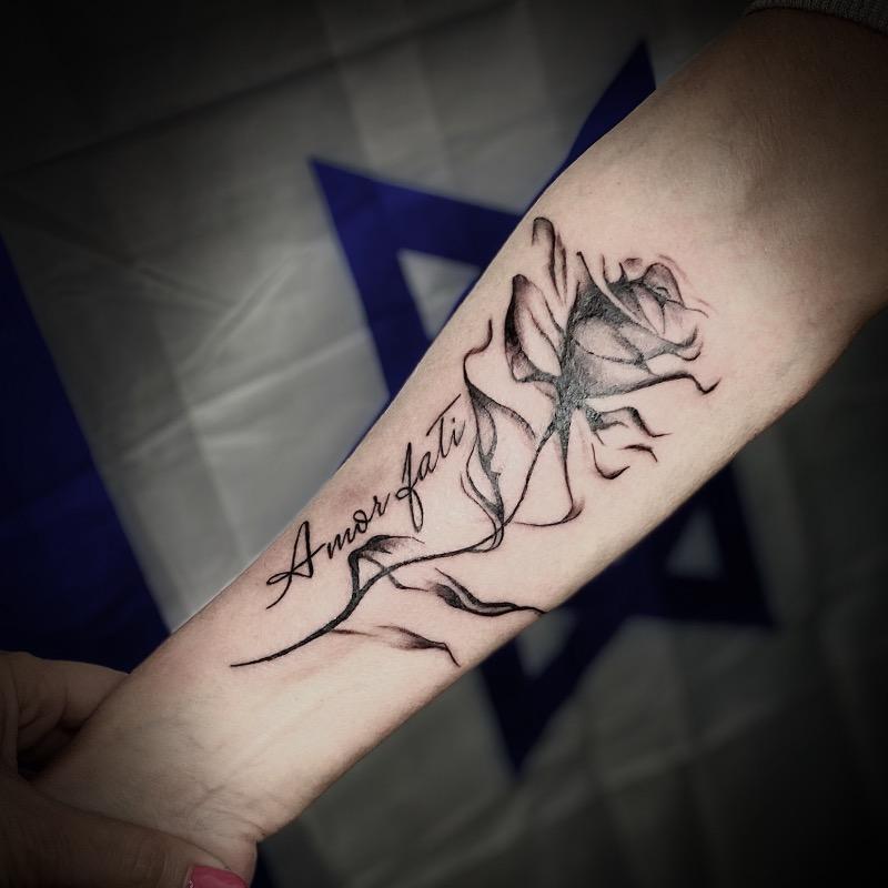 קעקועים ופירסינג תל אביב-יפו - Elena master tattoo