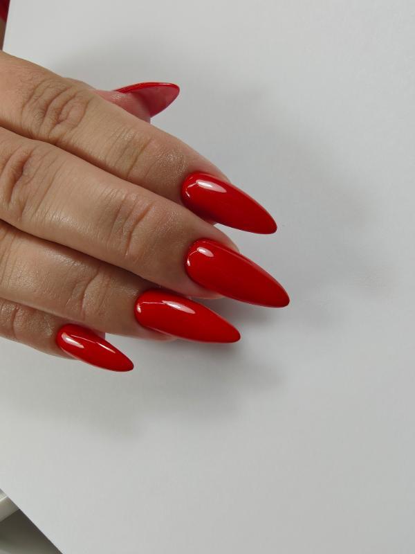 מניקור ופדיקור בת ים - Svetlana Nails Bat Yam