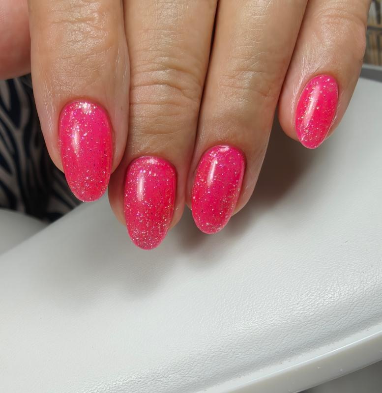 מניקור ופדיקור בת ים - Svetlana Nails Bat Yam