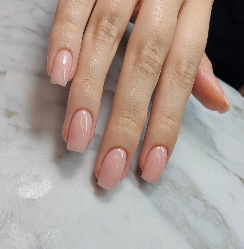 מניקור ופדיקור בת ים - Svetlana Nails Bat Yam