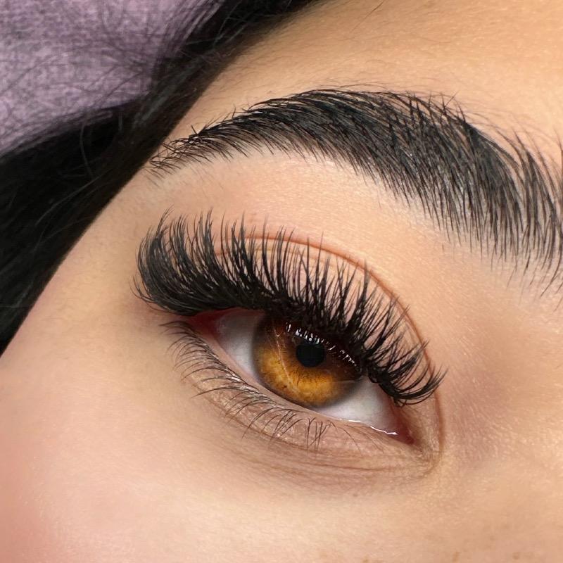 ריסים ראשון לציון - Yuli Effectlash