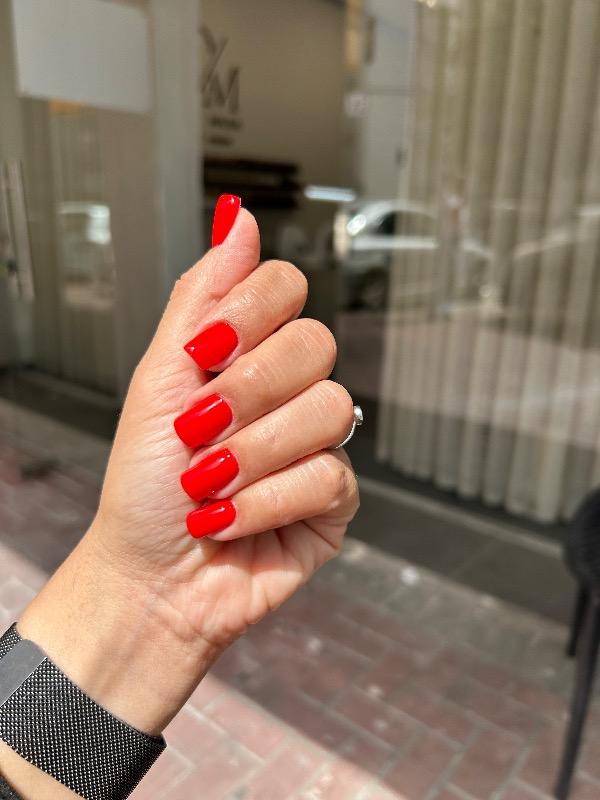 מניקור ופדיקור ראשון לציון - Daria & orly nails
