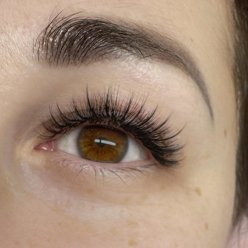 ריסים חולון - Maria Romantika Lashes
