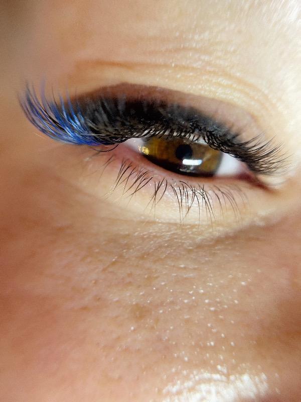 ריסים חולון - Maria Romantika Lashes