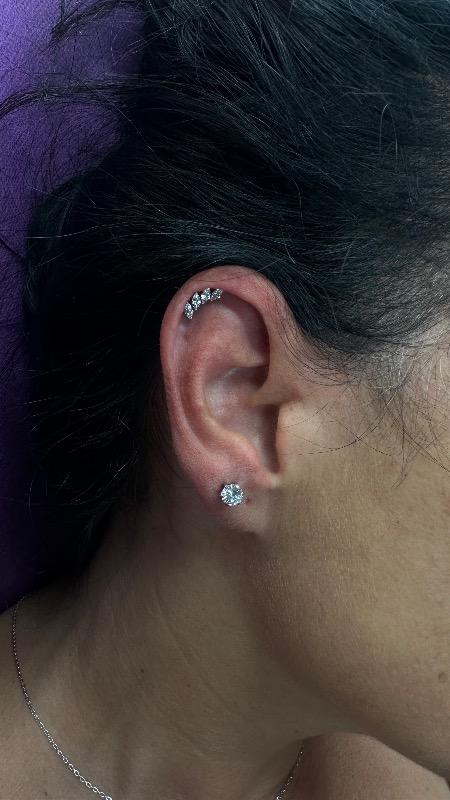 קעקועים ופירסינג ראשון לציון - Julia Shapiro tattoo / piercing/ permanent makeup