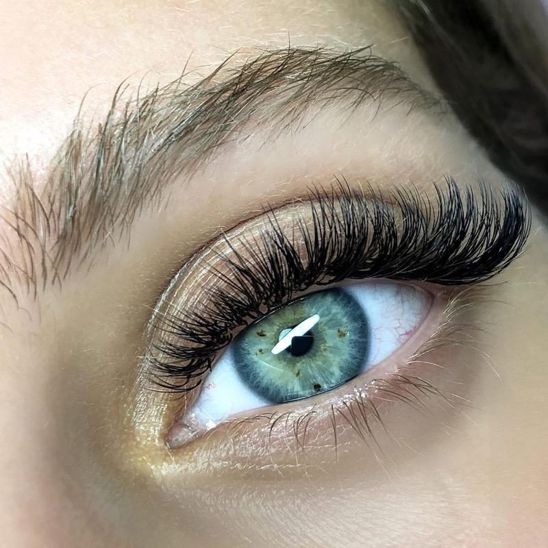 ריסים קריית ביאליק - Alona.k lash studio s school