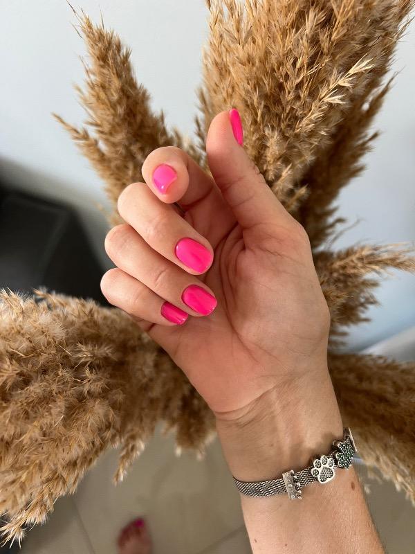 מניקור ופדיקור אשדוד - Vita nails Ashdod