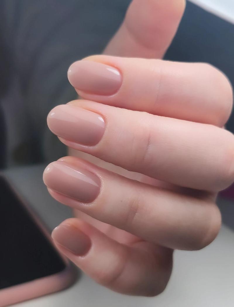 מניקור ופדיקור חולון - Holon Nails Lily