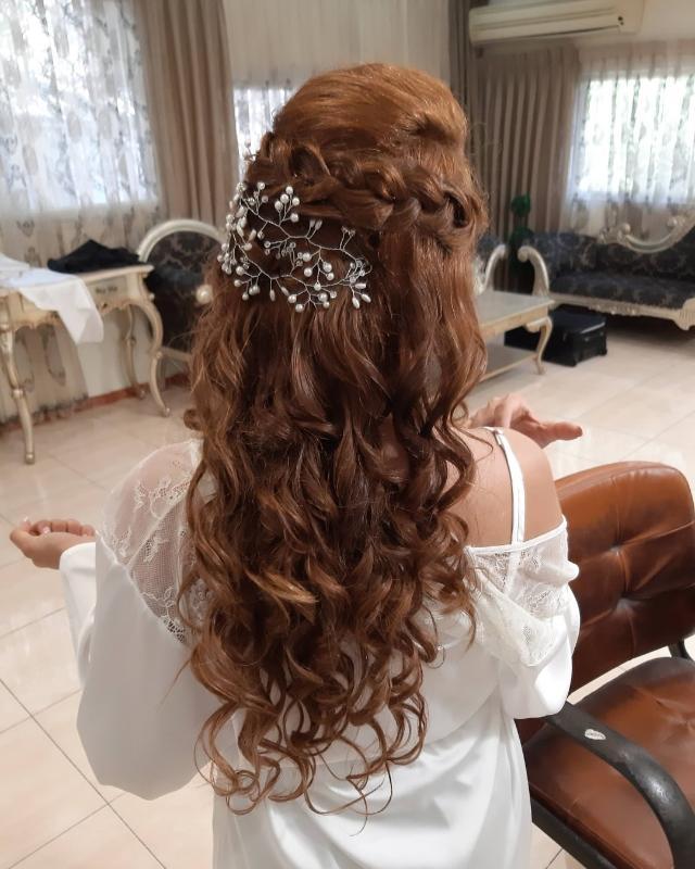 מעצבי שיער רחובות - אלה עיצוב שיער
