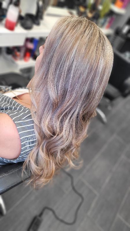 מעצבי שיער קריית מוצקין - ✨️ De Luxe studio ✨️