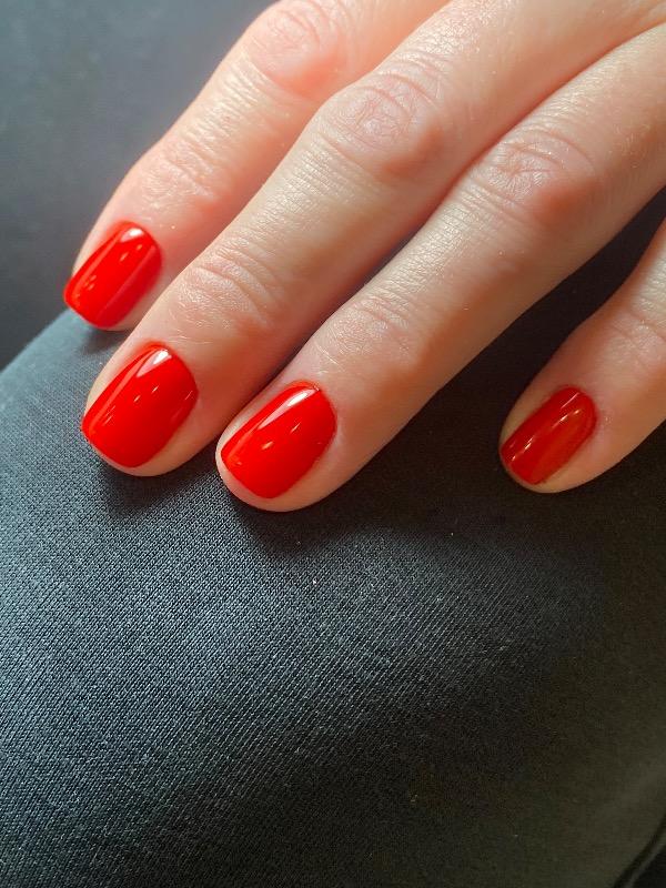 מניקור ופדיקור חיפה - Innesa_beauty_lab