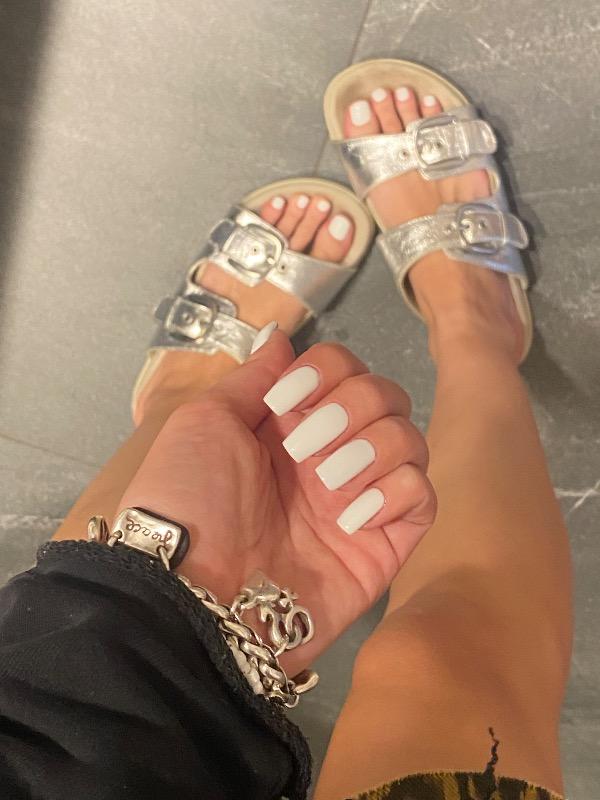 מניקור ופדיקור חיפה - Innesa_beauty_lab