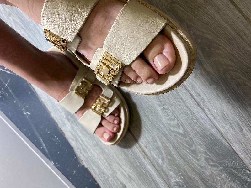 מניקור ופדיקור חיפה - Innesa_beauty_lab