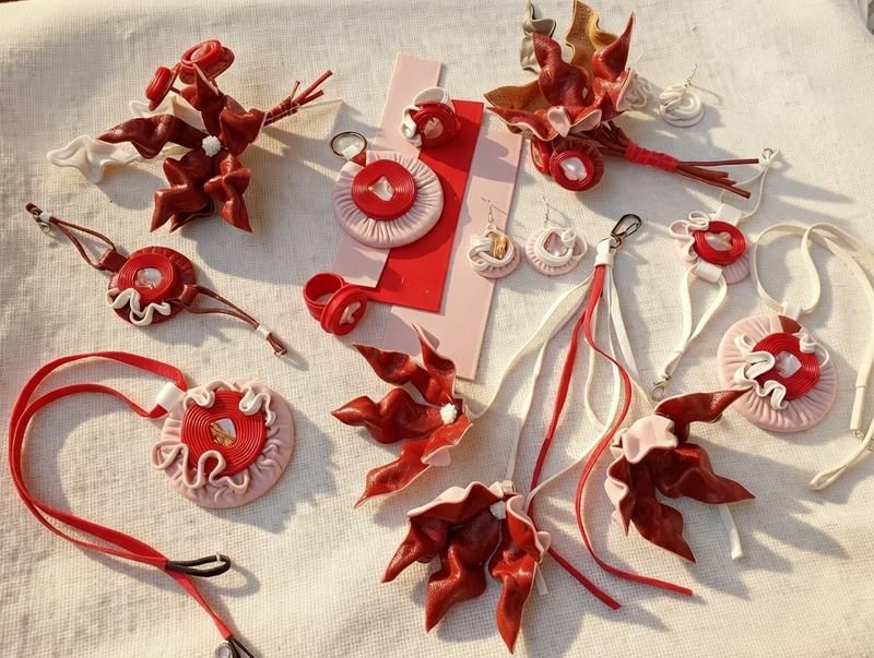 Jewelry set - Украшения . КОЖА НАТУРАЛЬНАЯ.