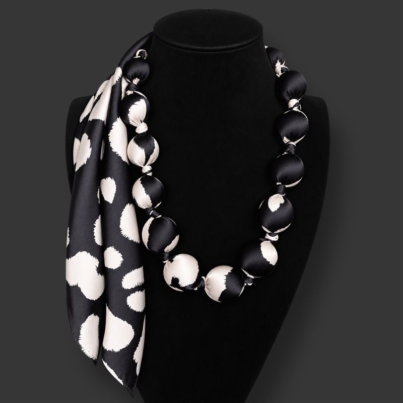Vernissage Silk Beads - Silky Blues