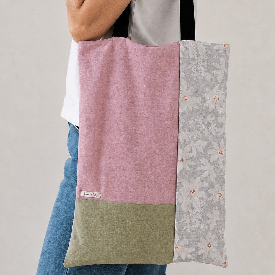 Unique Shoulder Bag - Patchwork and Flowers Combination – Large and Spacious. - LammedShop