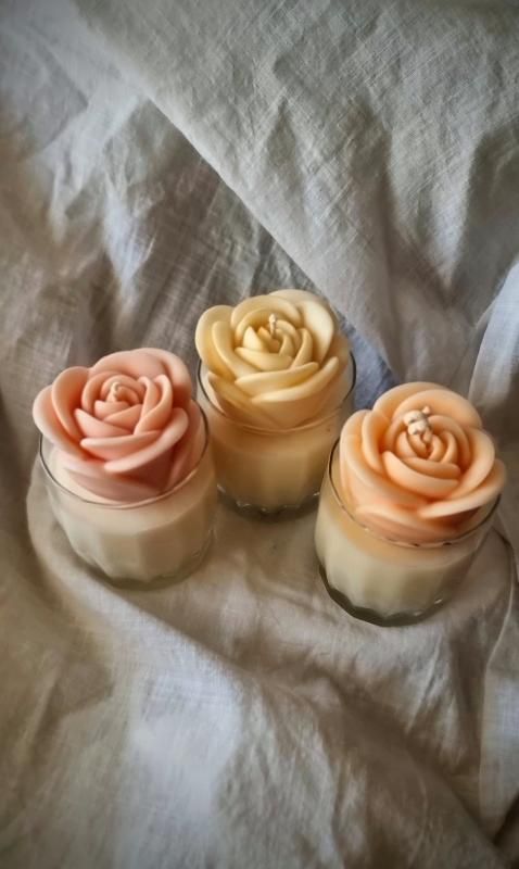 Natural Wax Aromatic Candle "Mountain Rose" - NightSunCreations