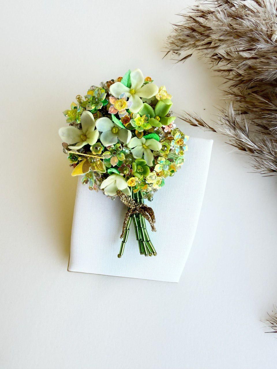 Yellow Flower cluster brooch, Beaded Floral Pin, Handmade Embroidered Jewelry, Flower arrangement pin, Christmas gift for her - CHUDAVABEADS