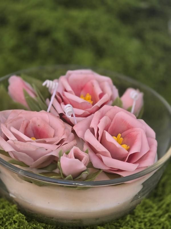 Eustoma Candle - Violeta