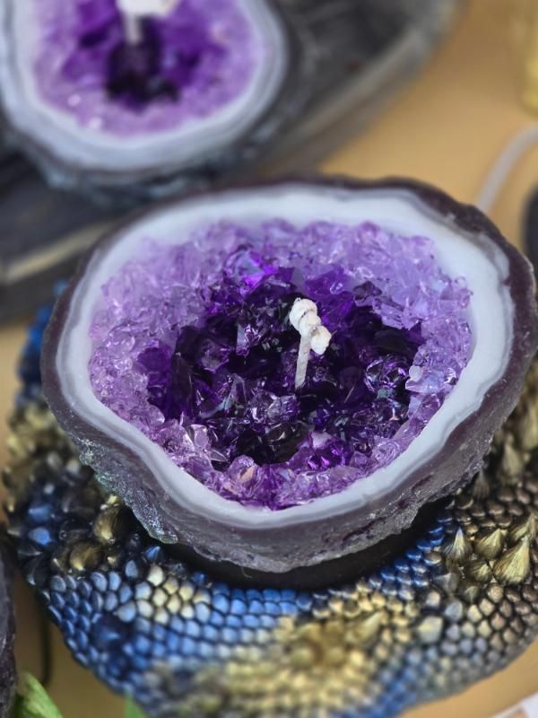 Amethyst Geode Candle - Violeta
