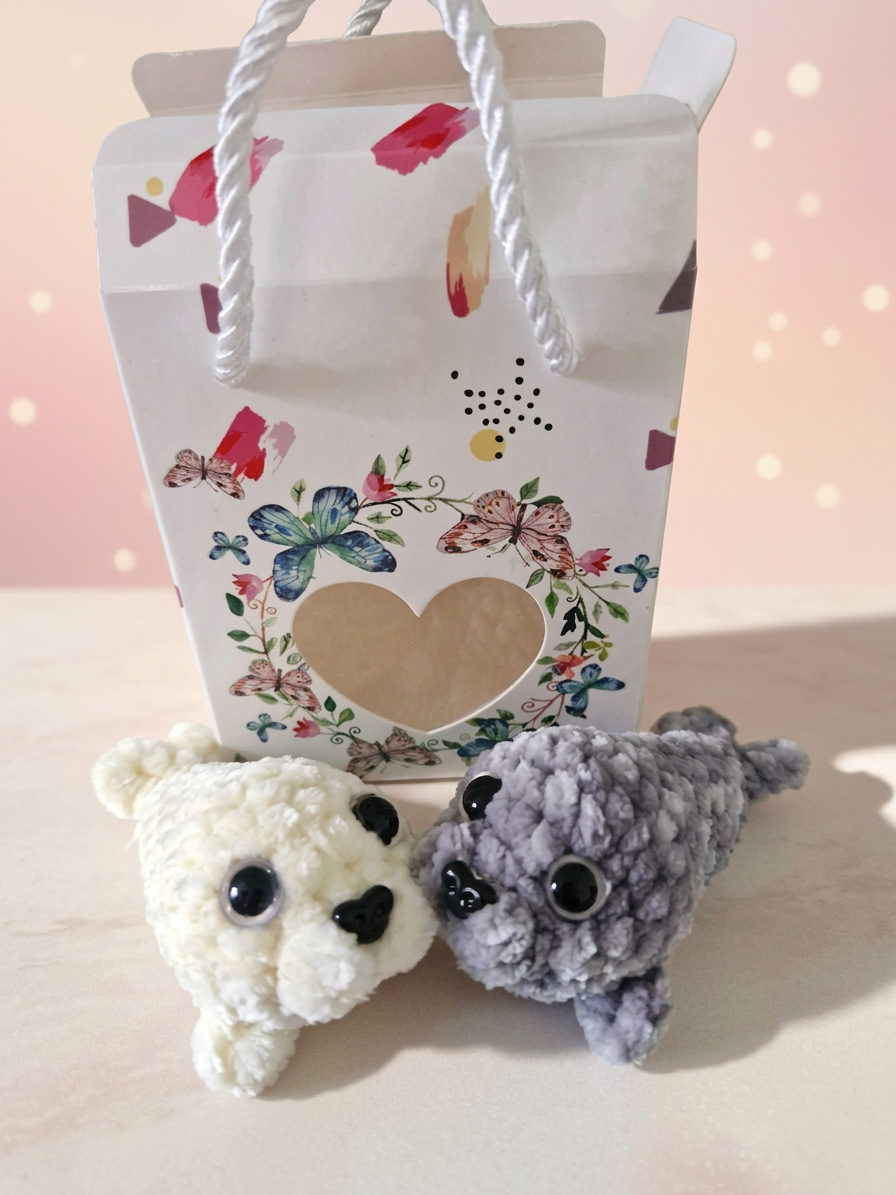 2 Cute Stoppers 8 cm - עולם של פלאים קטנים/Stories by hand