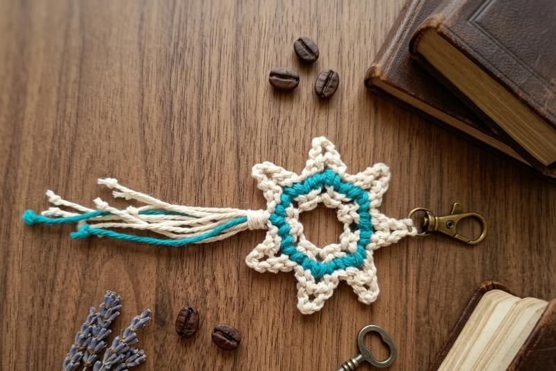 Star Keychain - JAZZMAFFIN