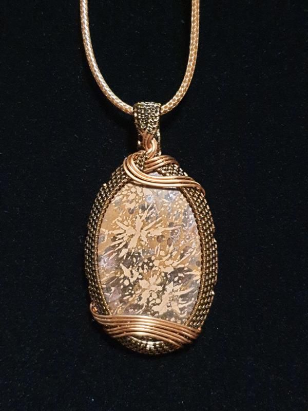 Pendant "Chrysanthemum" - HarmonyGalArt