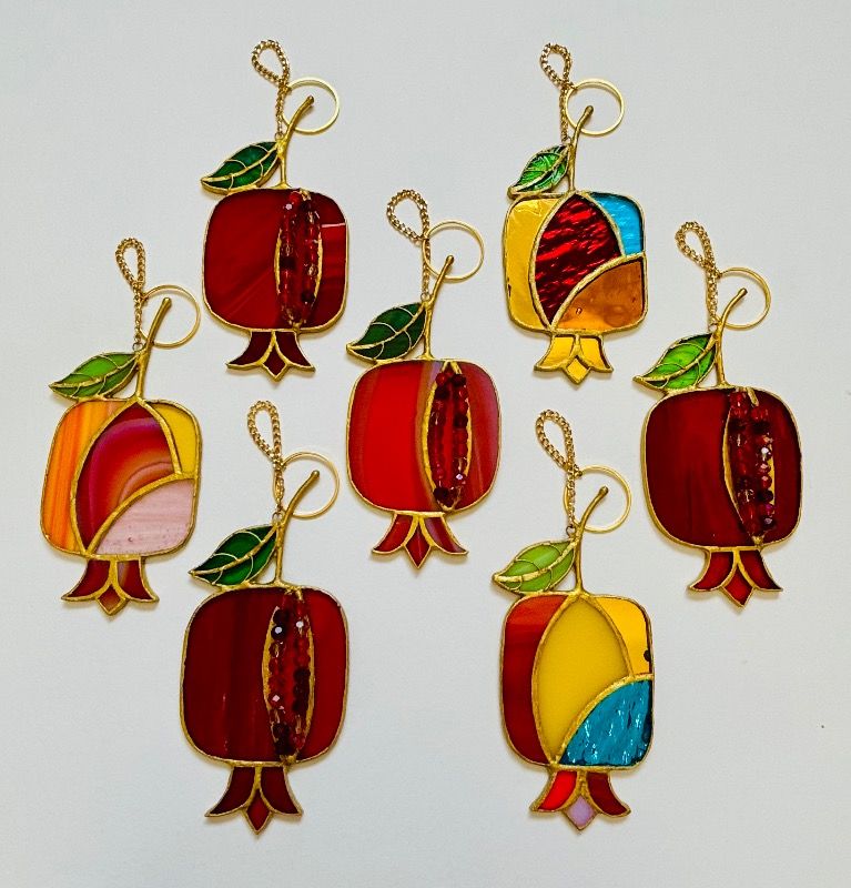 Decorative "Pomegranate" Pendant (Stained Glass) - Glass Art Golaido