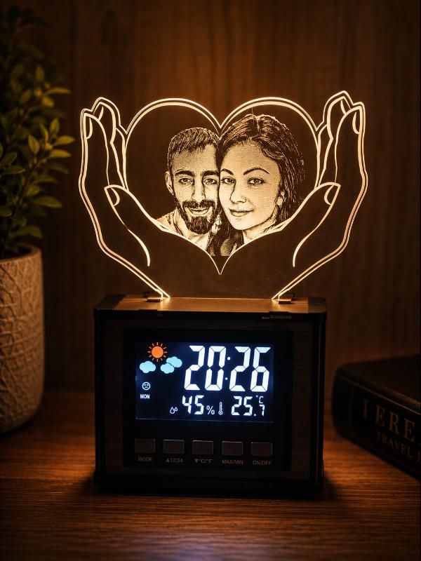 Heart in Hands Lamp with Photo and Clock - Lumi Gift